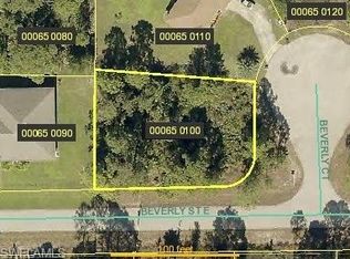628 Beverly Ct, Lehigh Acres, FL 33974