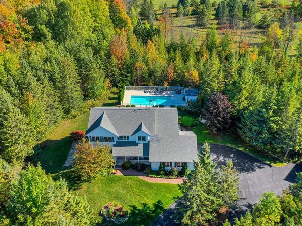 2684 Old Lime Kiln Rd, Sister Bay, WI 54234