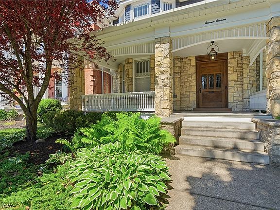 4th image of 1111 Juliana St