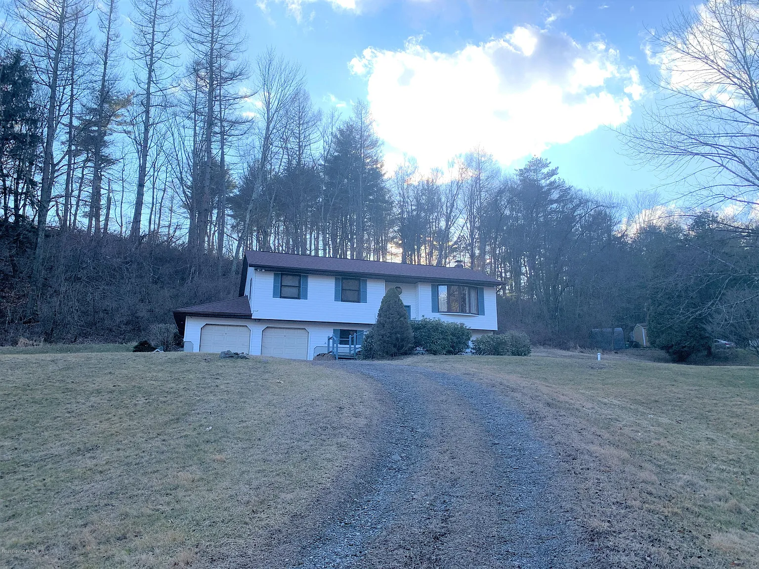 983 Route 115 photo 1