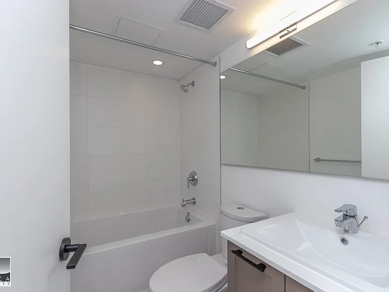 9278 Slopes Mews #2 — Photo 17