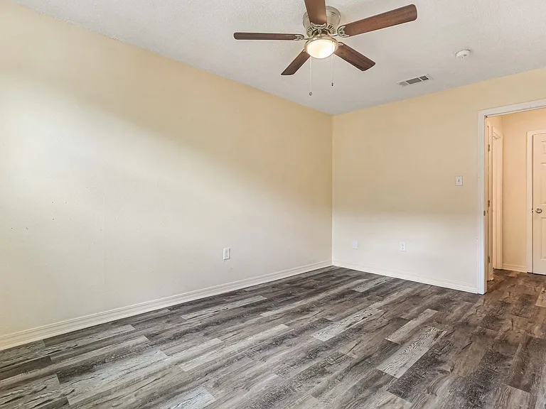 1113 Orange Blossom Ln #6 — Photo 16