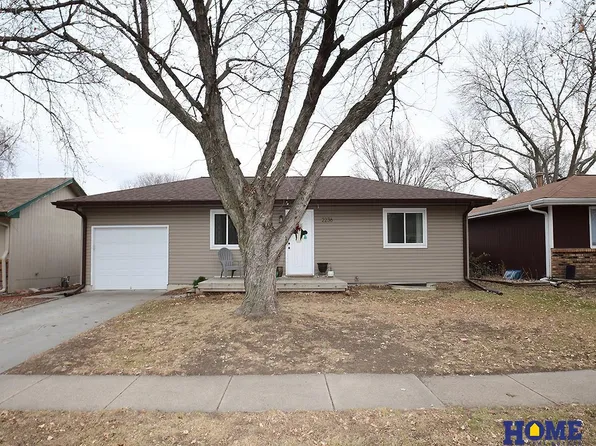 2236 SW 14th St, Lincoln, NE 68522