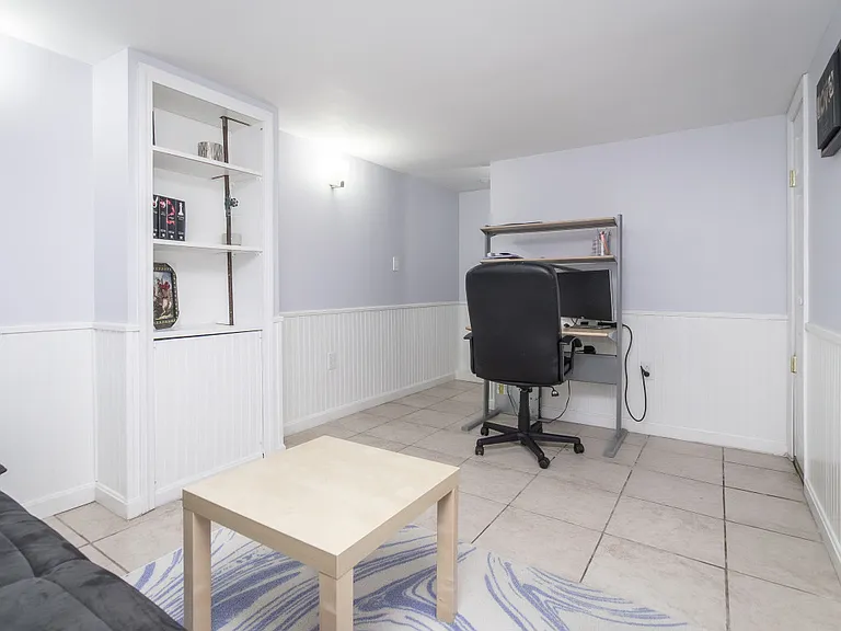 32 Hamilton Rd — Photo 23