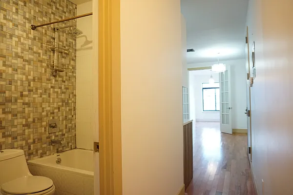 Rented by Rennit Inc. | media 7