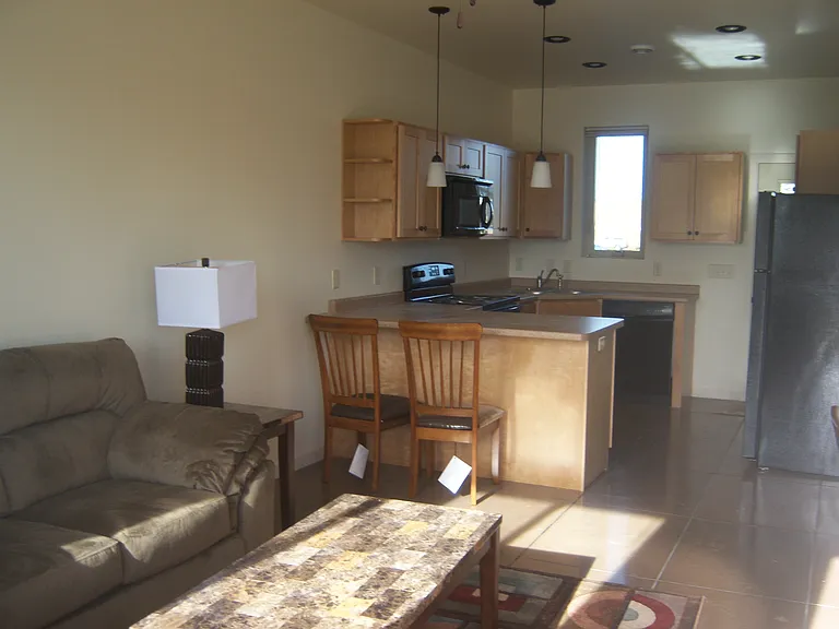 2312 Peters Dr — Photo 2