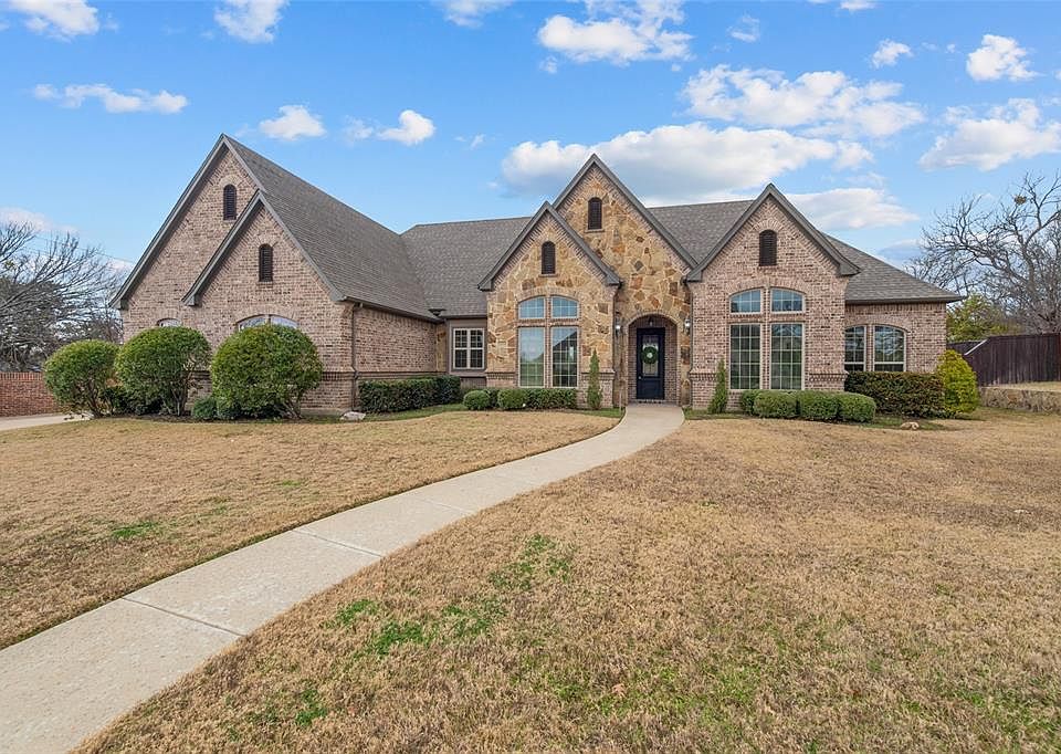 1st image of 2024 Woodbury Ct