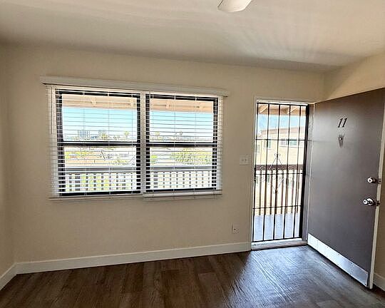 5th image of 4055 Hamilton St #11