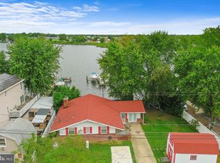 8406 Cove Rd, Baltimore, MD 21222