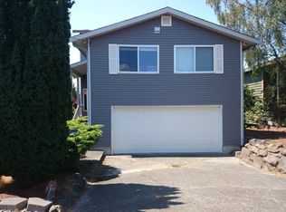4019 52nd Pl SW, Seattle, WA 98116