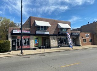 5240 W Belmont Ave #2, Chicago, IL 60641