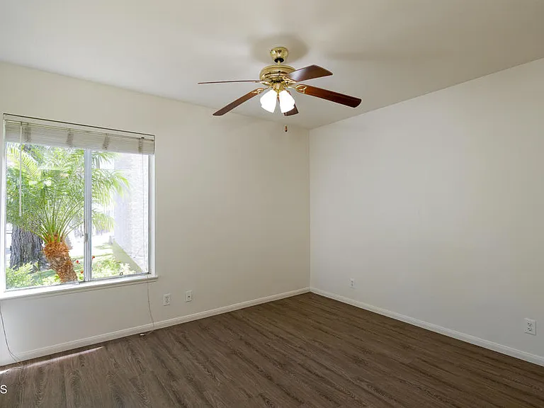 1271 Prairie Dog Cir — Photo 11