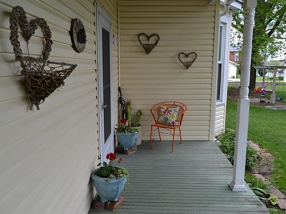 4th image of this home