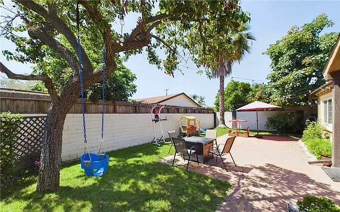 Monte Carlo Dr — Photo 27