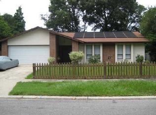 824 Pebblewood Dr, Brandon, FL 33511