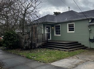1904 SE Ellis St, Portland, OR 97202