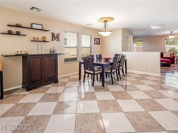 5th image of 3406 Hillside Garden Dr