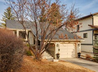 203 S Edgeland Rd NW, Calgary, AB T3A 2Y3