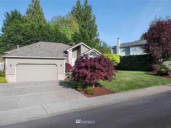 2nd image of 13911 64th Dr SE