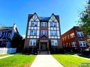 215 Orient Way APT B3, Rutherford, NJ 07070