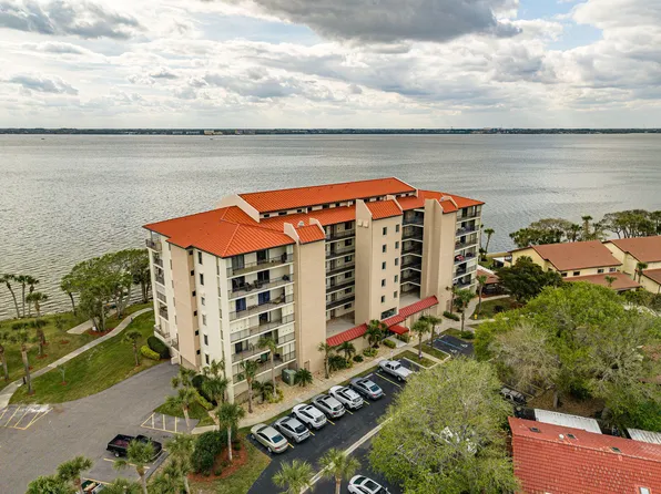 3220 River Villa Way APT 121, Melbourne Beach, FL 32951