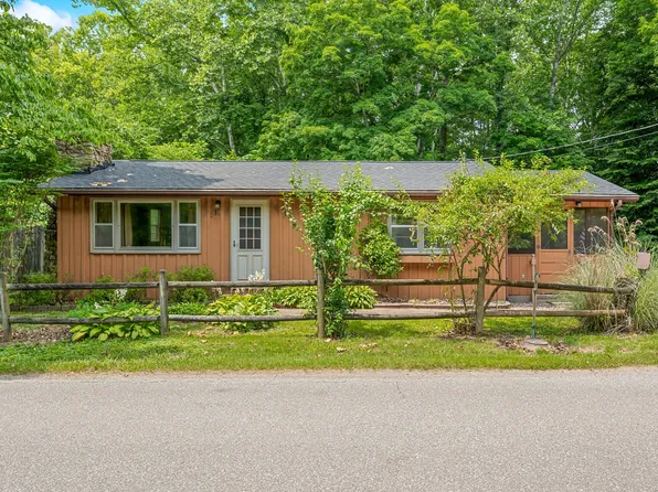 5052 Helmsburg School Rd, Morgantown, IN 46160