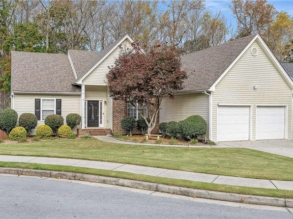 1655 Brisbane Dr, Dacula, GA 30019