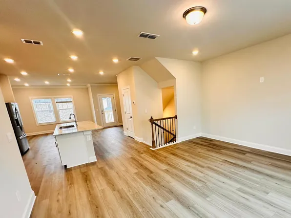 4729 Red Lion Pl, Lawrenceville, GA 30044