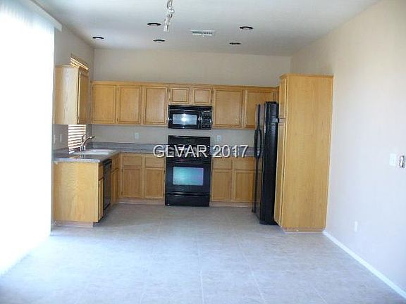4th image of 3584 April Springs St #0