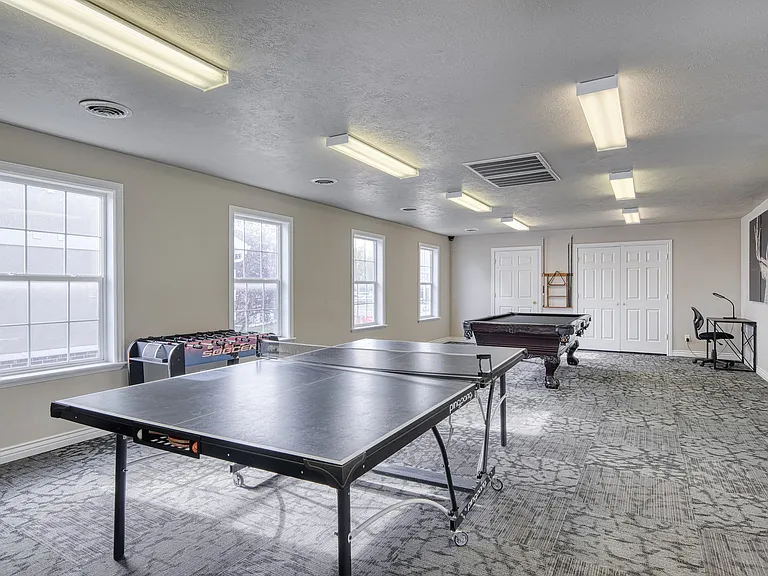 Stone Brook Apartments — Photo 44