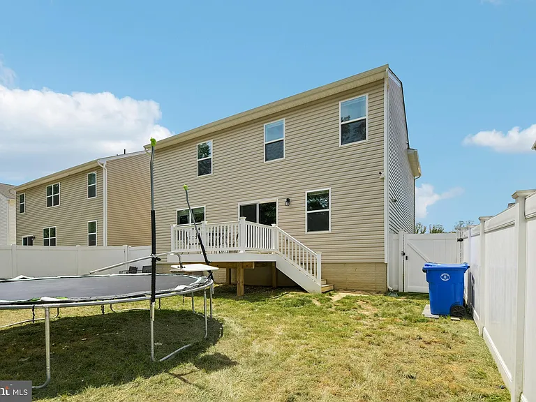 1030 Merry Elm Ln — Photo 18