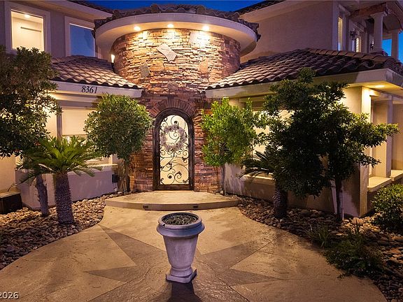 4th image of 8361 Jeeves Cir