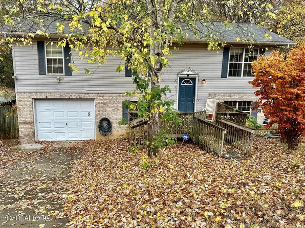 902 Cypress Ln, Sevierville, TN 37876