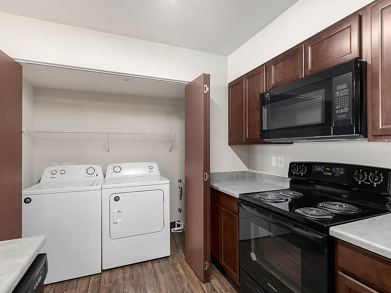 Bel Cielo Apartments LLC — Photo 24