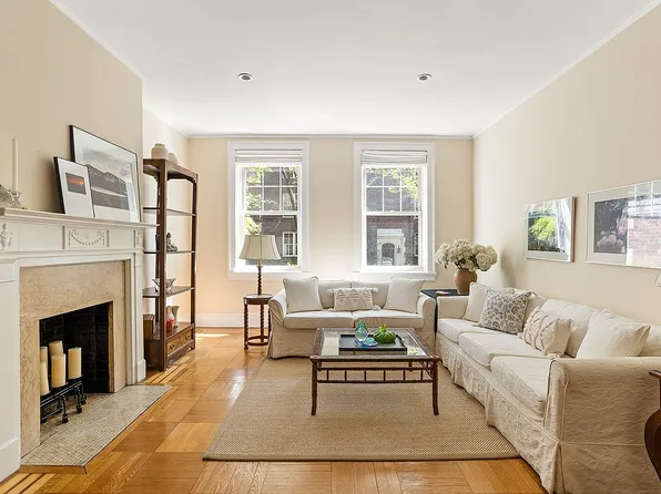 3428 80th St APT 2, Flushing, NY 11372