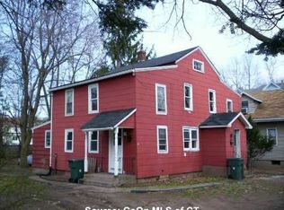 34 Cottage St, Manchester, CT 06040