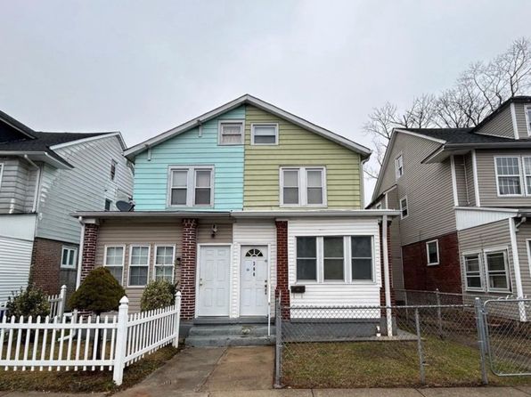 206 Woodlawn Ave #2