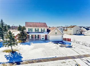 3 Cape Henry Trl, West Henrietta, NY 14586