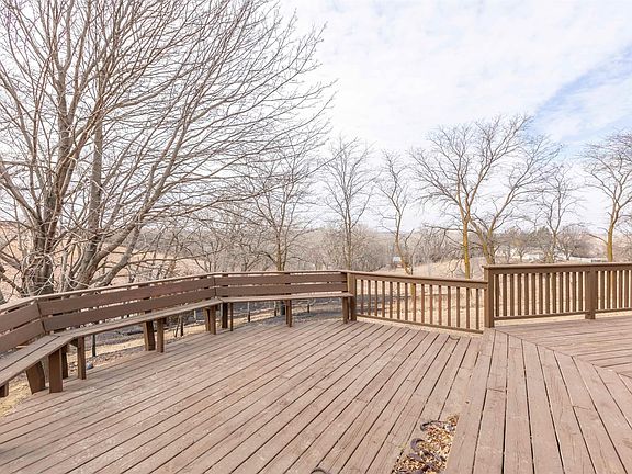 4th image of 18231 Weber Rd