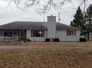 19658 Fairchild Rd, Constantine, MI 49042