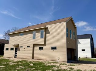 1120 Miller, Sealy, TX 77474