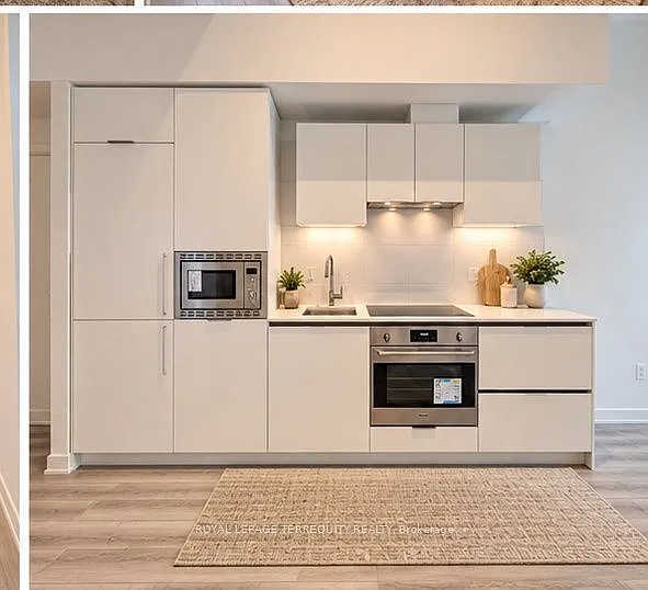 238 Simcoe St #1101