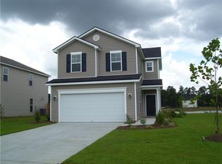 219 Lakepointe Dr, Pt Wentworth, GA 31407