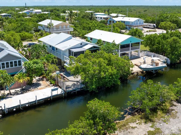 3672 Fox St, Big Pine Key, FL 33043