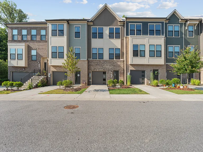 3354 Watershed Blvd — Photo 1