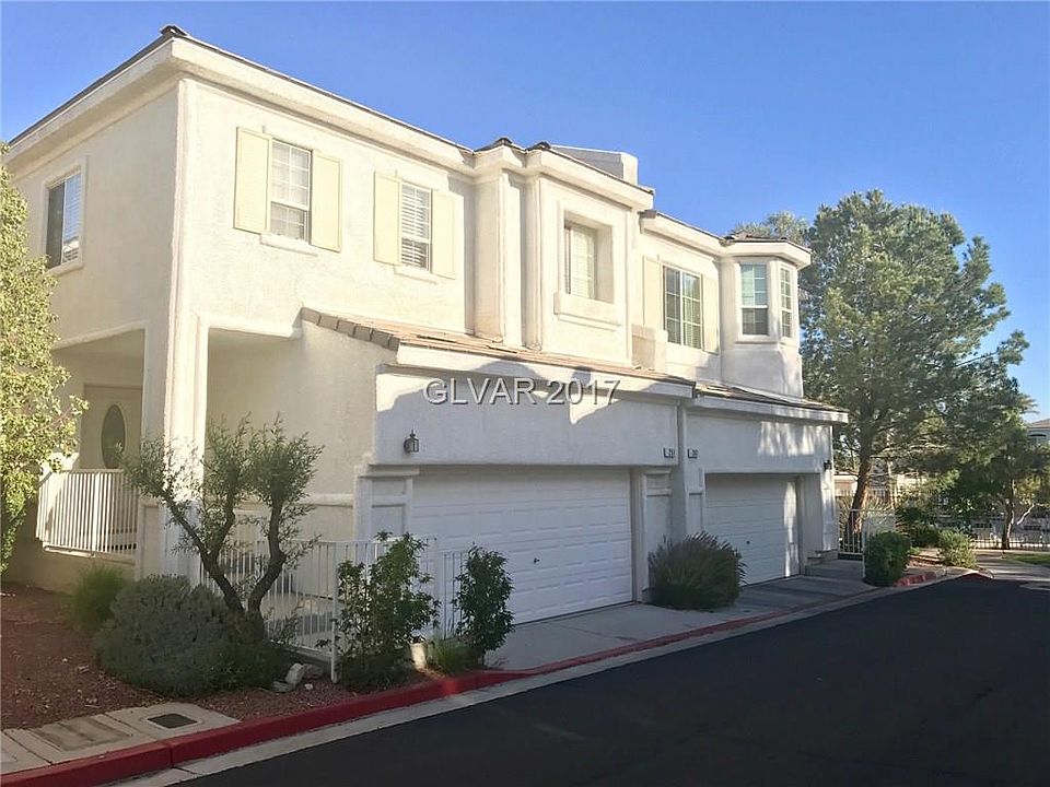 1st image of 251 Queens Ct #0