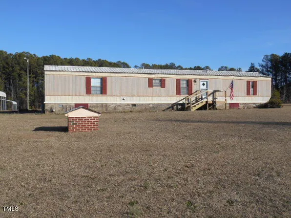 349 Tingen Rd, Broadway, NC 27505