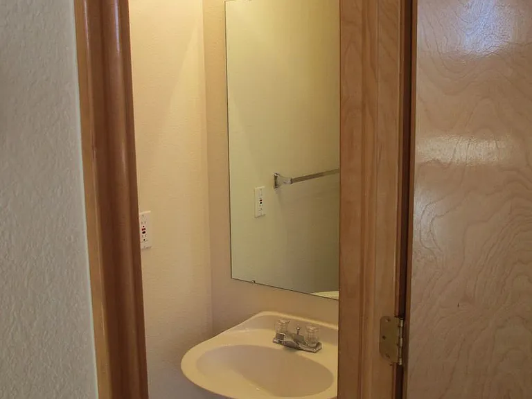 8720 Rosebud Pl — Photo 9