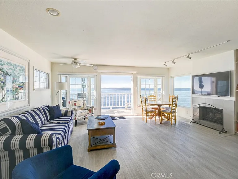 1021 Gaviota Dr — Photo 3