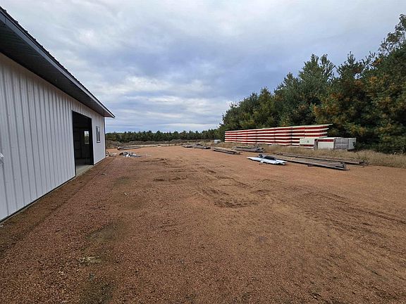 4th image of 218098 HOLTMAN ROAD